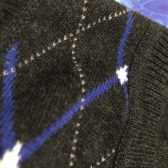 🤩Sleeveless V-neck Knit Sweater Vest.🤩 - Picture 9 of 11